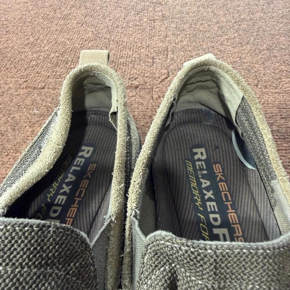 Skechers relaxed fit